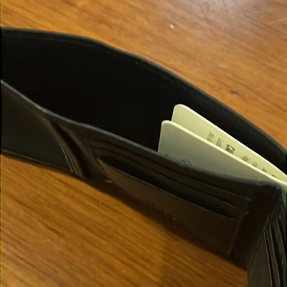 Will Leather Goods Trifold Black Leather Wallet ID Card Bill Slots